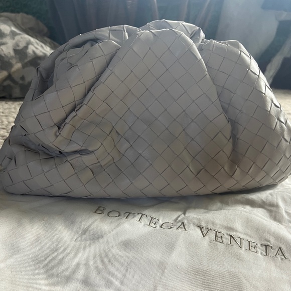 Bottega Venetta Large Clutch - Picture 5 of 9